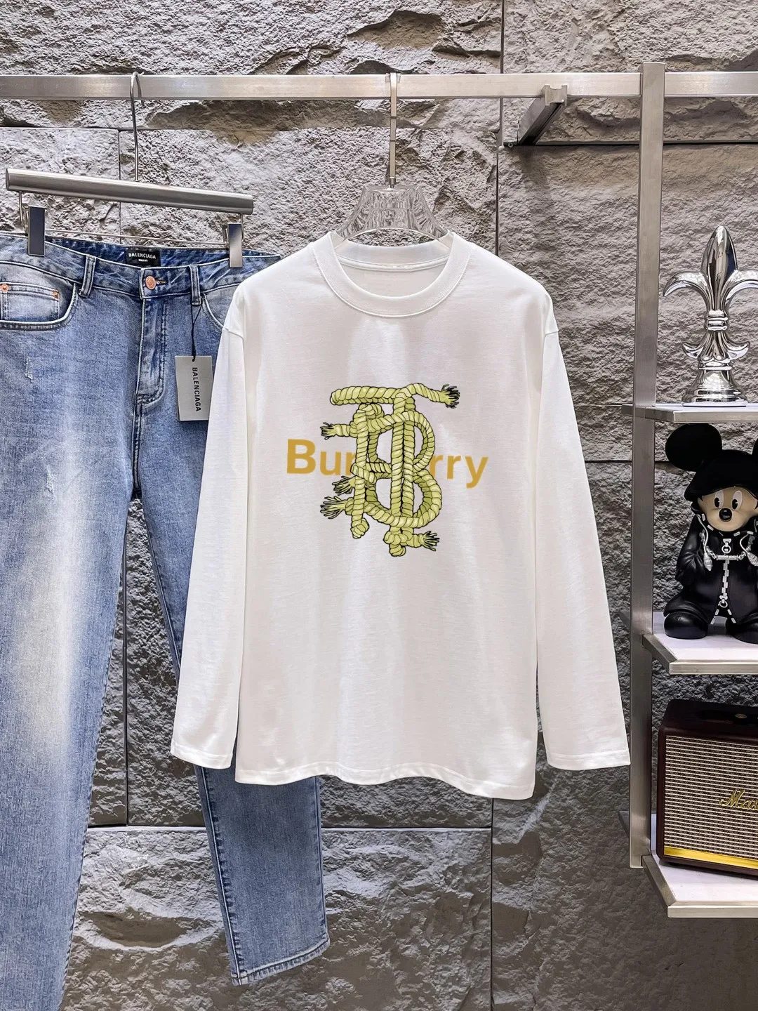P95《𝙉𝙚𝙬🤍🖤 》 2026 New Arrival T ， ， logo ， Breathable ， ， ， ， ， ， ， ， ， ！ ：White Black Sizes： S M L XL XXL ：50.5 52 55 58 60 ： 69 71 73 75 77 ： 48 50.5 53 55.5 58 ： 58 59 60 60 61 ， 1-3CM